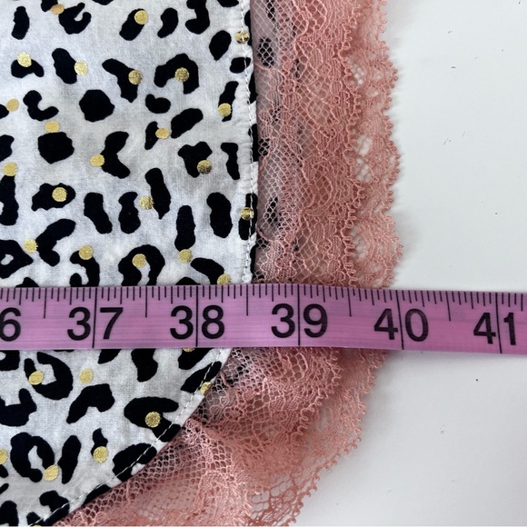 Victoria’s Secret Black Animal Print Gold Dot Lace Hem Pajama Pants - Picture 13 of 14